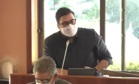 Xabier P. Igrexas durante unha intervenci&oacute;n no Pleno Municipal