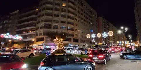 Colapso de tr&aacute;fico no Nadal (Foto:Vecinos-zona-centro-Vigo)