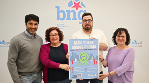 O concelleiro Filipe Abalde, a respons&aacute;bel local Carmela Gonz&aacute;lez, o portavoz municipal Xabier P. Igrexas e a concelleira Ana Mart&iacute;nez (esq a der)