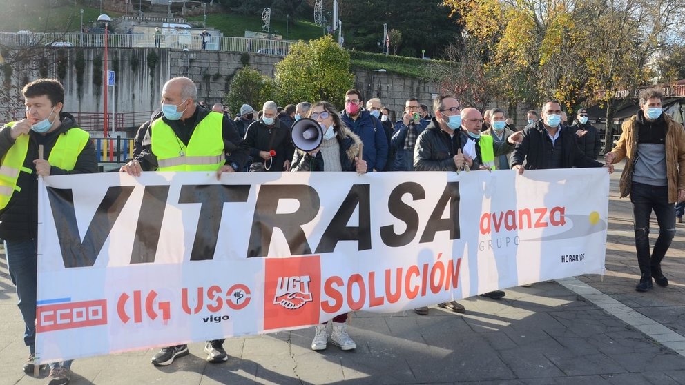 Concentración do persoal de Vitrasa en folga diante do Concello de Vigo