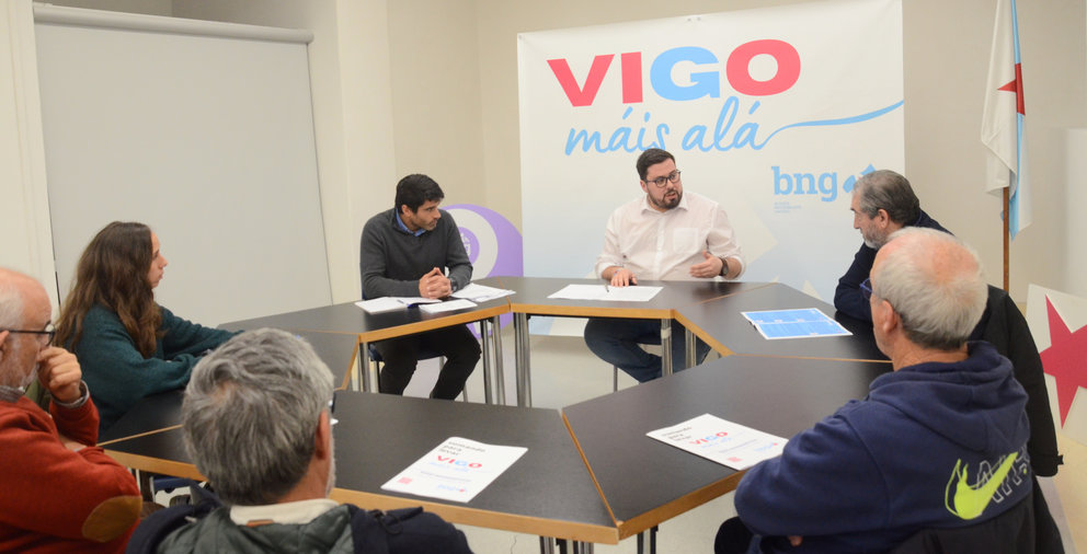 Encontro BNG con representantes do deporte de Vigo