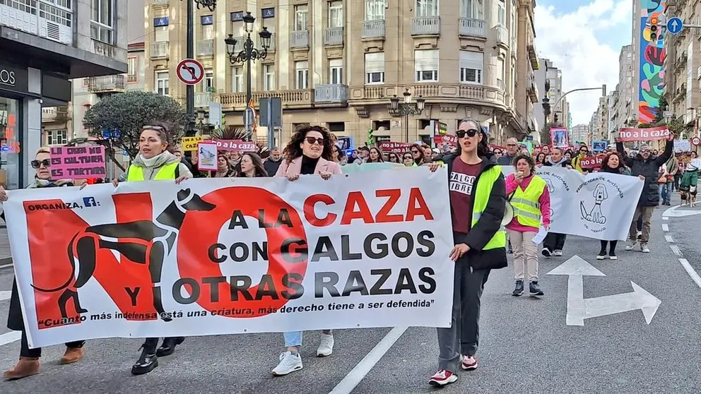 Manifestación contra a caza en Vigo