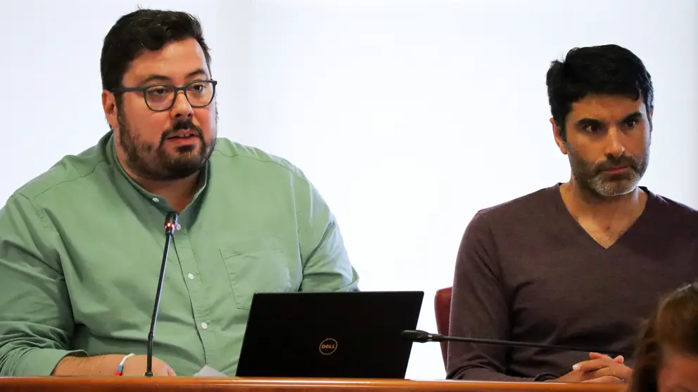 Xabier P. Igrexas e Filipe Abalde no Pleno de Vigo