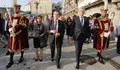 Xabier P. Igrexas: «Ver cargos públicos nunha procesión é máis propio do medievo que do século XXI»