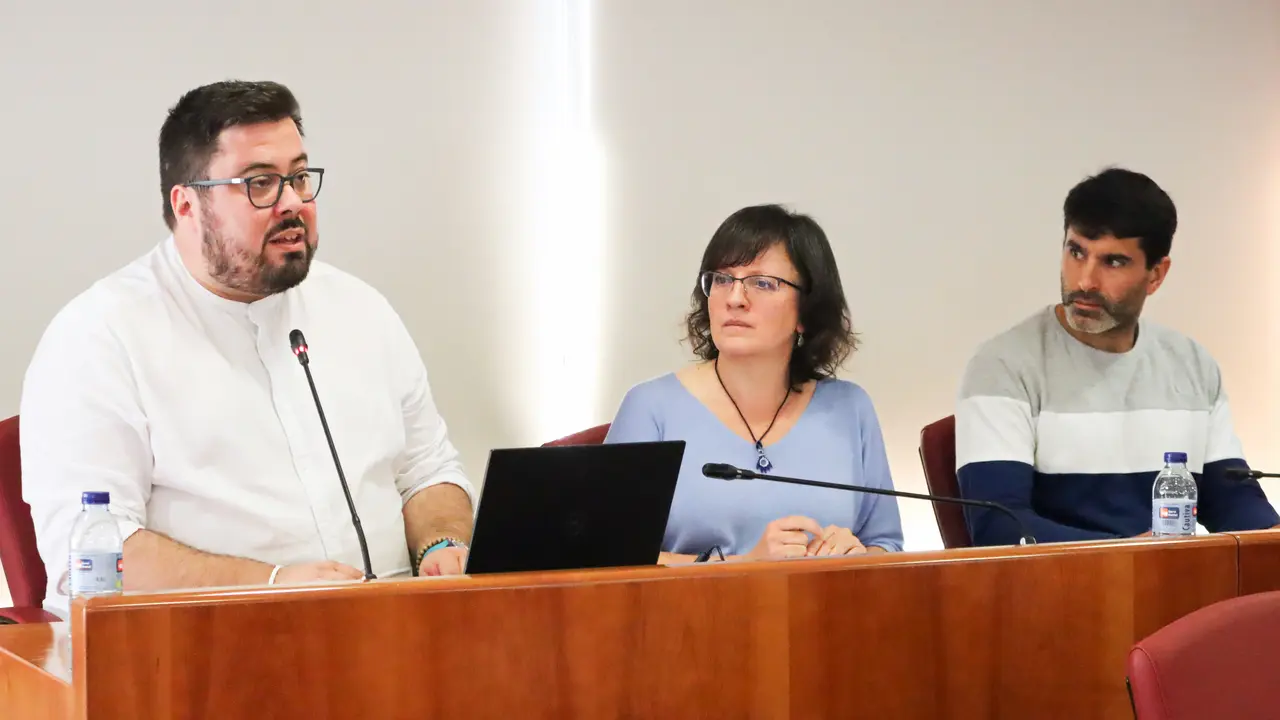 Xabier P. Igrexas, Ana Mart&iacute;nez e Filipe Abalde no Pleno de Vigo