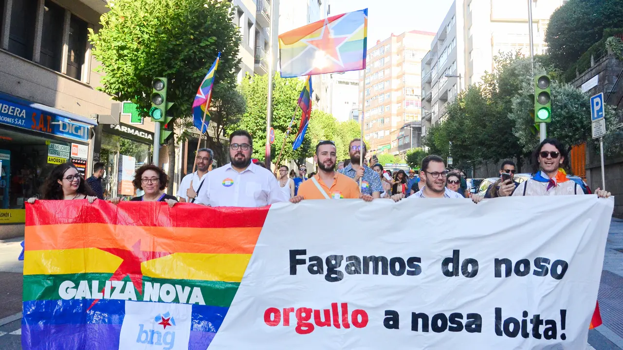 Comitiva do BNG e Galiza Nova no Orgullo de Vigo de 2023