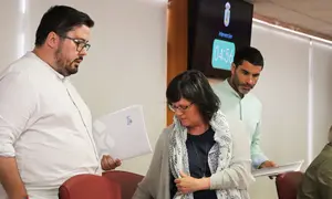 Xabier P. Igrexas, Ana Mart&iacute;nez e Filipe Abalde abandonan o Pleno