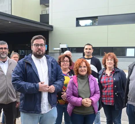 Concentraci&oacute;n de representantes do BNG nas Urxencias do Hospital &Aacute;lvaro Cunqueiro de Vigo