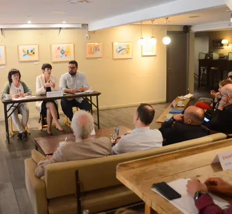 Encontro do BNG co sector editorial en Vigo
