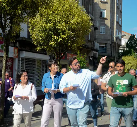 Foto_Ana Pont&oacute;n e Xabier P Igrexas O Calvario Vigo 2