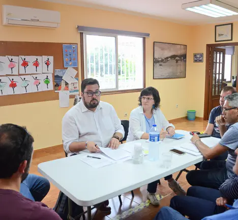 Reuni&oacute;n do BNG de Vigo coa AV Teis e Anpas do barrio