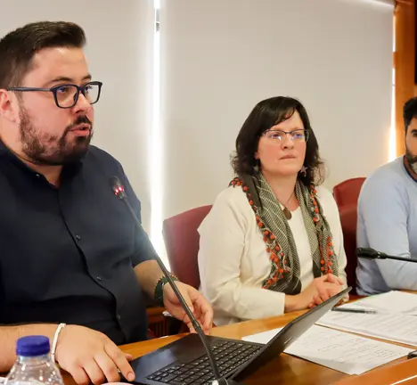 Xabier P Igrexas, Ana Mart&iacute;nez e Filipe Abalde no Pleno de Vigo