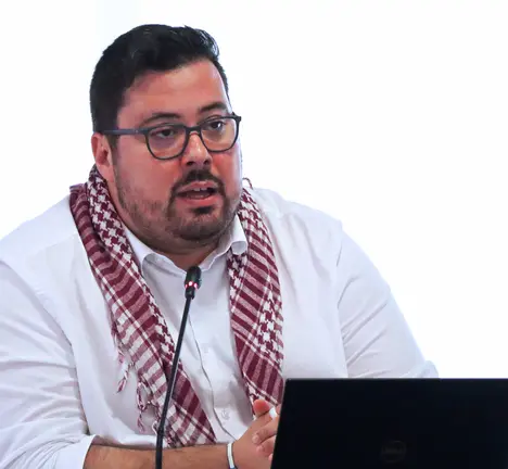 Xabier P. Igrexas interv&eacute;n no Pleno de Vigo
