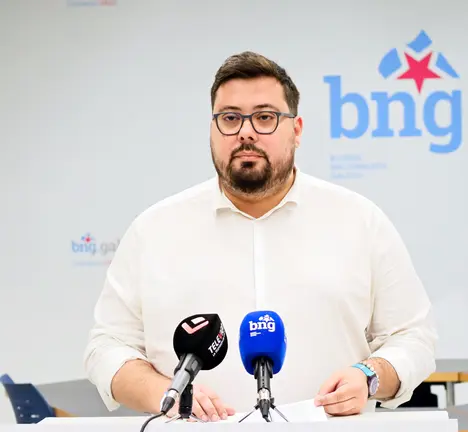 O portavoz municipal do BNG, Xabier P. Igrexas, en rolda de prensa