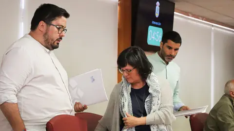 Xabier P. Igrexas, Ana Mart&iacute;nez e Filipe Abalde abandonan o Pleno